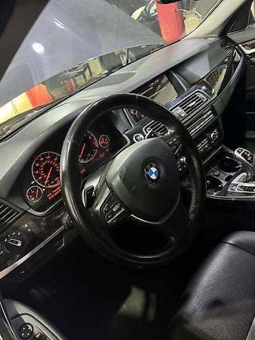 bmw f10 salon: F10 original rul 100 min km f10 nun ustundedi herseyi işləkdir — 2
