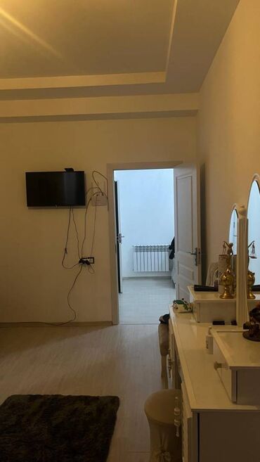 Yeni tikili: 2 otaqlı, Yeni tikili, 70 kv. m — 4