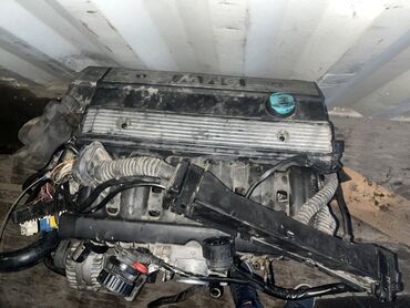 двигатель 4 2: Бензиновый мотор BMW 1993 г., 2.5 л, Б/у, Оригинал, Германия