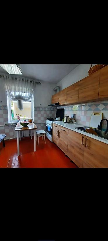Аренда домов: 60 м², 3 комнаты, Без подселения — 4