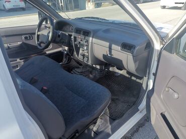 Nissan: Nissan Pickup: 2.4 l. | 1998 έ. Πικάπ at lalafo.gr — 1 Nissan: Nissan Pickup: 2.4 l. | 1998 έ. Πικάπ — 1