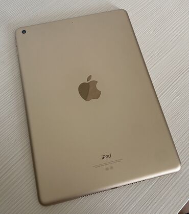 Планшет, Apple, 9" - 10", Wi-Fi, Б/у, Классический цвет - Золотой