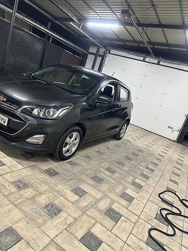 обмен спарк: Chevrolet Spark: 2019 г., 1 л, Автомат, Бензин, Хэтчбэк — 2