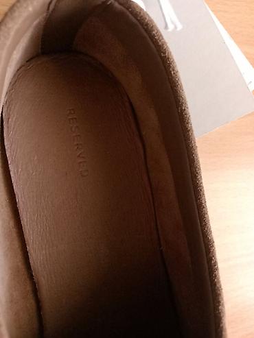 Ostale cipele: Ženske cipele RESERVED – braon antilop - Model: ravne vezane cipele — 4