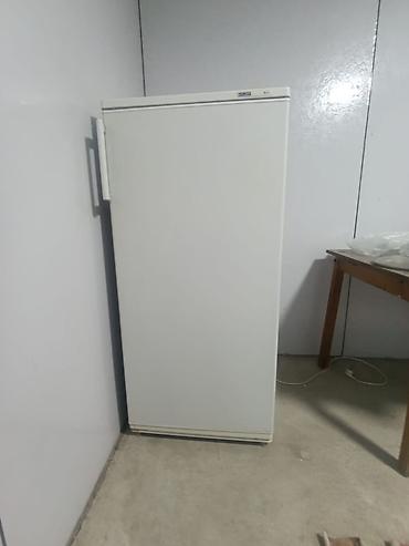 mini refrigerator: Однокамерный холодильник Indesit (верхняя морозильная камера) - — 1