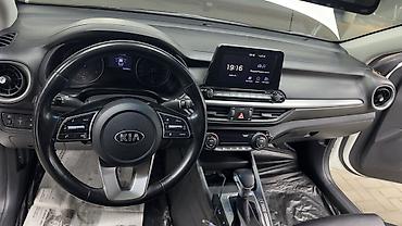 Продажа авто: Kia K3: 2019 г., 1.6 л, Вариатор, Бензин, Седан — 9