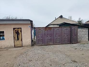Продажа коттеджей и домов: Дом с участком - Отдельностоящий дом, огороженная территория с — 10