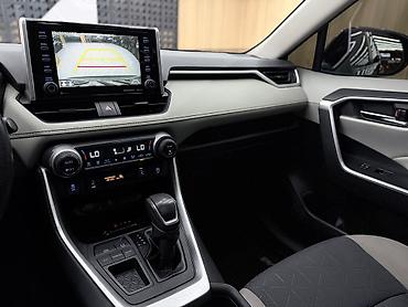 Toyota: Toyota RAV4: 2019 г., 2.5 л, Автомат, Бензин, Кроссовер — 9
