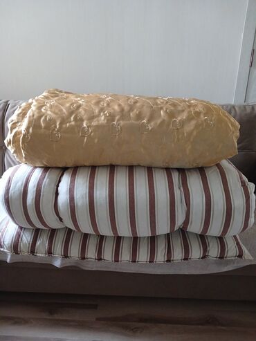 Divanlar: Sadə matras, İki nəfərlik