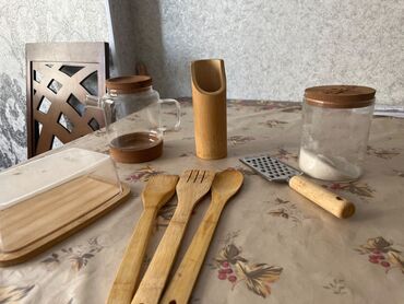 скрутка для ножей: Продаю кухонные приборы в связи с переездом. Стоимость-по договору