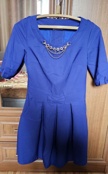 женские летние блузки с коротким рукавом: Вечернее платье, Короткая модель, С рукавами, XL (EU 42), 2XL (EU 44)