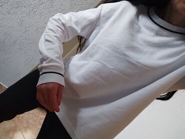 tech fleece beograd: Zara, S (EU 36), Jednobojni, bоја - Bela