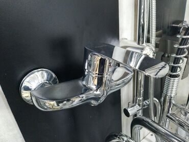 смеситель для душа: Vanna üçün divardan quraşdırılan kran (su qarışdırıcısı) - Təkqollu