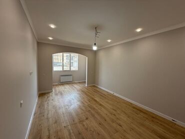 Продажа квартир: 1 комната, 43 м², 106 серия улучшенная, 1 этаж, Евроремонт — 9