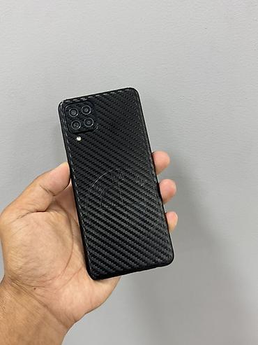 оперативка 32: Samsung Galaxy A22, Б/у, 128 ГБ, цвет - Черный, 2 SIM — 1