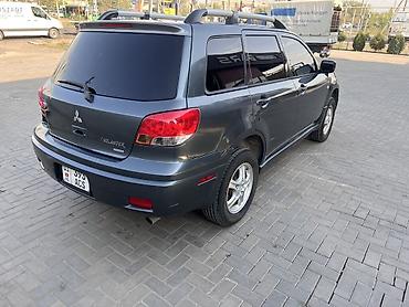 2 8: Mitsubishi Outlander: 2003 г., 2.4 л, Автомат, Бензин, Кроссовер — 2