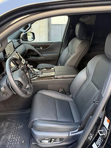 rx 200: Lexus LX: 2024 г., 3.5 л, Автомат, Бензин, Внедорожник — 6