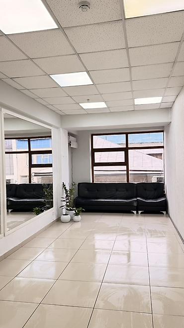 рязанская улица: Светлое помещение с большими зеркалами. 1 линия вход с улицы Доступ — 5