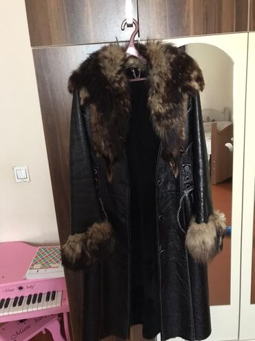 женские классические пальто: Пальто M (EU 38)