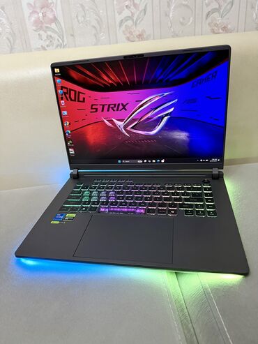 ASUS: Təp təzə. Nöqtə cızıqsız. Cəmi 7 gün işlənib. Son model 2025 — 16