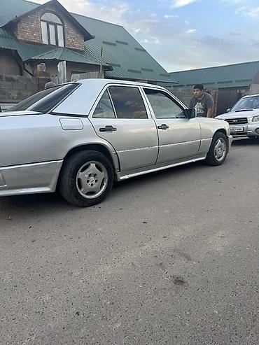 камутатор 124: Mercedes-Benz W124: 1991 г., 2 л, Механика, Бензин, Седан — 5
