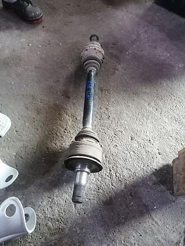 user car: Poluosovina BMW E39 - Poluosovina (sa unutrašnjim i spoljnim zglobom) — 1