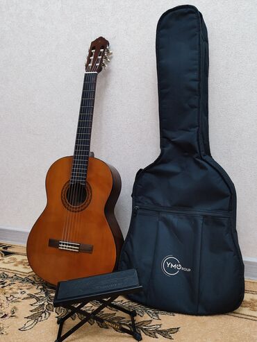 гитара ямаха с40: Продаётся гитара Yamaha C40. Состояние отличное, использовалась всего
