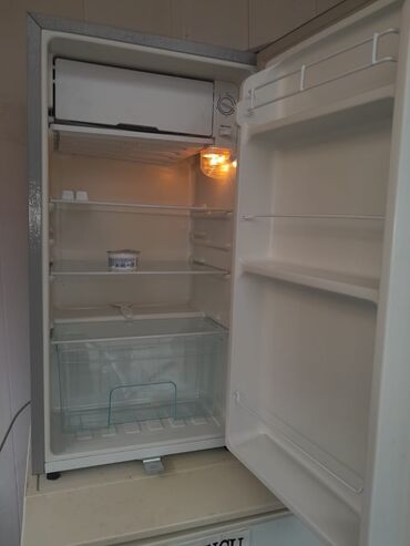 mini xaladelnik: Холодильник Rokos, De frost, Барный, цвет - Серебристый