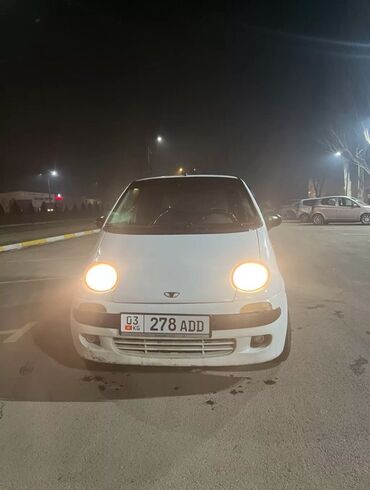 обмен на малолетражку: Белый городской хэтчбек Daewoo Matiz, идеально подходящий для