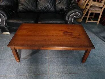 Stilski klub stolovi: Stocic u odlicnom stanju. Duzina 130cm Sirina 70cm Visina 45cm — 6