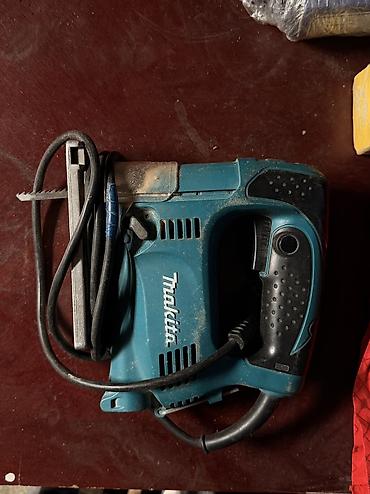 угларез бу: Болгарка большая 6000
Лобзик makita 5000 сом — 5