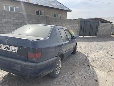 Транспорт: Volkswagen Vento: 1996 г., Седан — 3