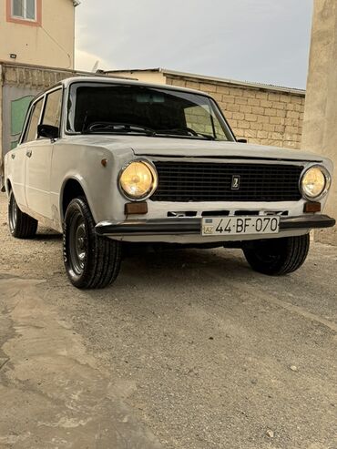 VAZ (LADA): Vaz 2101 sedan Masının hecbir xerci yoxdu mator most karopqa — 1