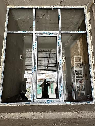 пластиковая дверь: Алюминиевая/ПВХ витражная конструкция с дверью - Панорамный — 1