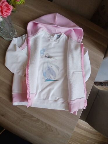 шифоновые юбки для девочек: Uşaq üçün kapüşonlu sweatşirt dəsti - Rəng: ağ və açıq çəhrayı