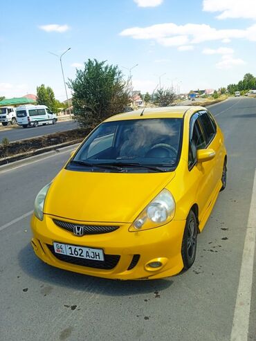туманик хонда фит: Honda Fit: 2008 г., 1.3 л, Вариатор, Бензин, Хетчбек