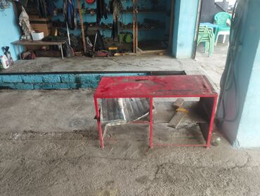 Avtoservis avadanlıqları: Avto-servis üçün tam komplekt avadanlıq və alət dəsti Tərkib: - — 1