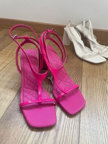 sandale za šetnju: Sandals, Zara, 39