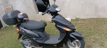 250 cc motosiklet: Salam hərgün sürülən skuterdi qiymətdə razılaşmaq olar whatsapp
