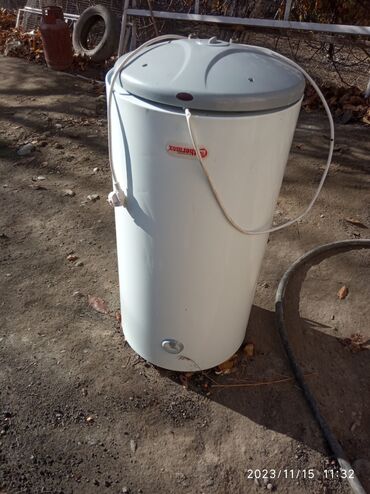 маленький водонагреватель на кухню: Водонагреватель Thermex Накопительный, 100 л, Встраиваемый, Металл