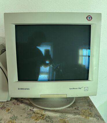 проектор маленький: Монитор, Samsung, Колдонулган, ЭЛТ, 16" - 17"