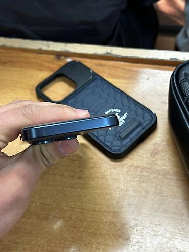 iphone 12 pro maz: IPhone 15 Pro, Б/у, 256 ГБ, Blue Titanium, Наушники, Зарядное устройство, Защитное стекло, 81 % — 4