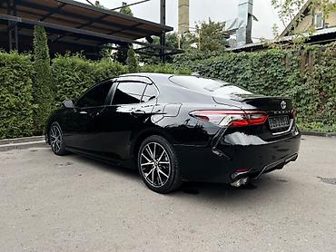 мерседес 124 2 3: Toyota Camry: 2021 г., 2.5 л, Вариатор, Гибрид, Седан — 4