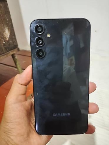 Техника жана электроника: Samsung Galaxy A24 4G, Колдонулган, 256 ГБ, түсү - Кара, 2 SIM — 2