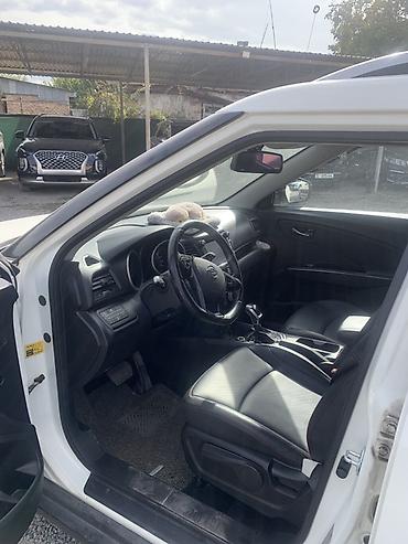 small car: Ssangyong Tivoli: 2018 г., Автомат, Кроссовер — 4