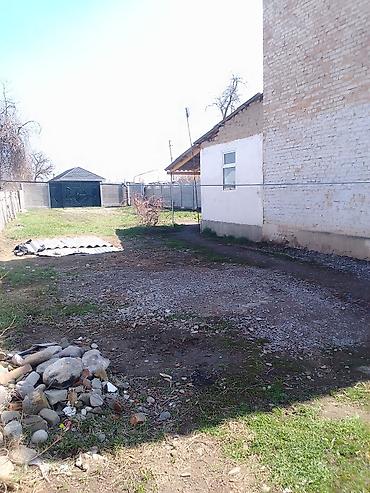 Продажа коттеджей и домов: 7 комнат Предлагается к продаже двухэтажный жилой дом из кирпича — 5