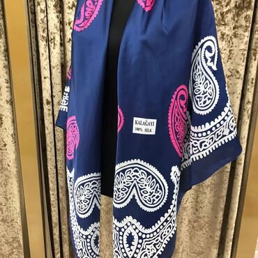 Baş geyimləri: Kelagayi böyük ölçülərdə.ipekler 35 m.ketan pambıq 30 m — 8