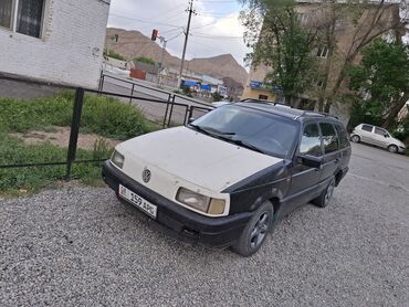 Volkswagen: Volkswagen Passat: 1993 г., 1.8 л, Механика, Бензин, Бус