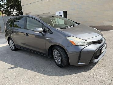 corolla 2016: Toyota Prius V: 2016 г., 1.8 л, Вариатор, Гибрид, Универсал — 5