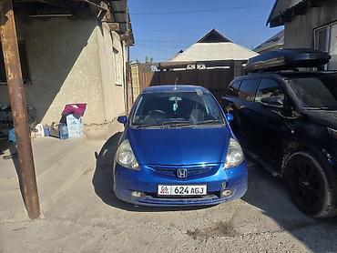 Honda Fit: 2003 г., 1.5 л, Вариатор, Бензин, Хэтчбэк